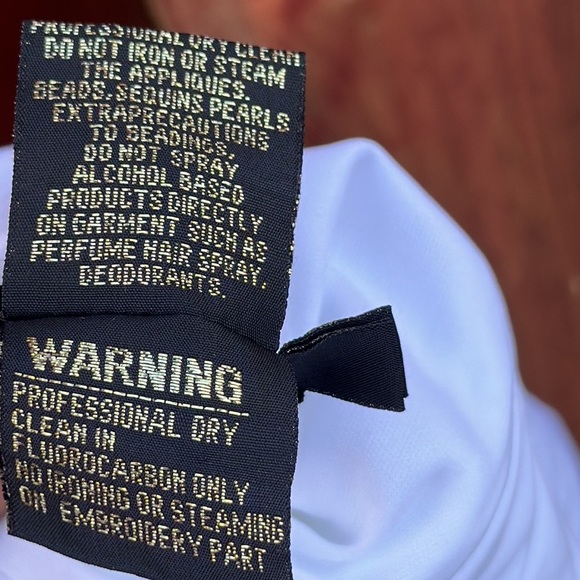 Terani Couture Women’s Ruched White Dress Size 2 - Picture 8 of 8